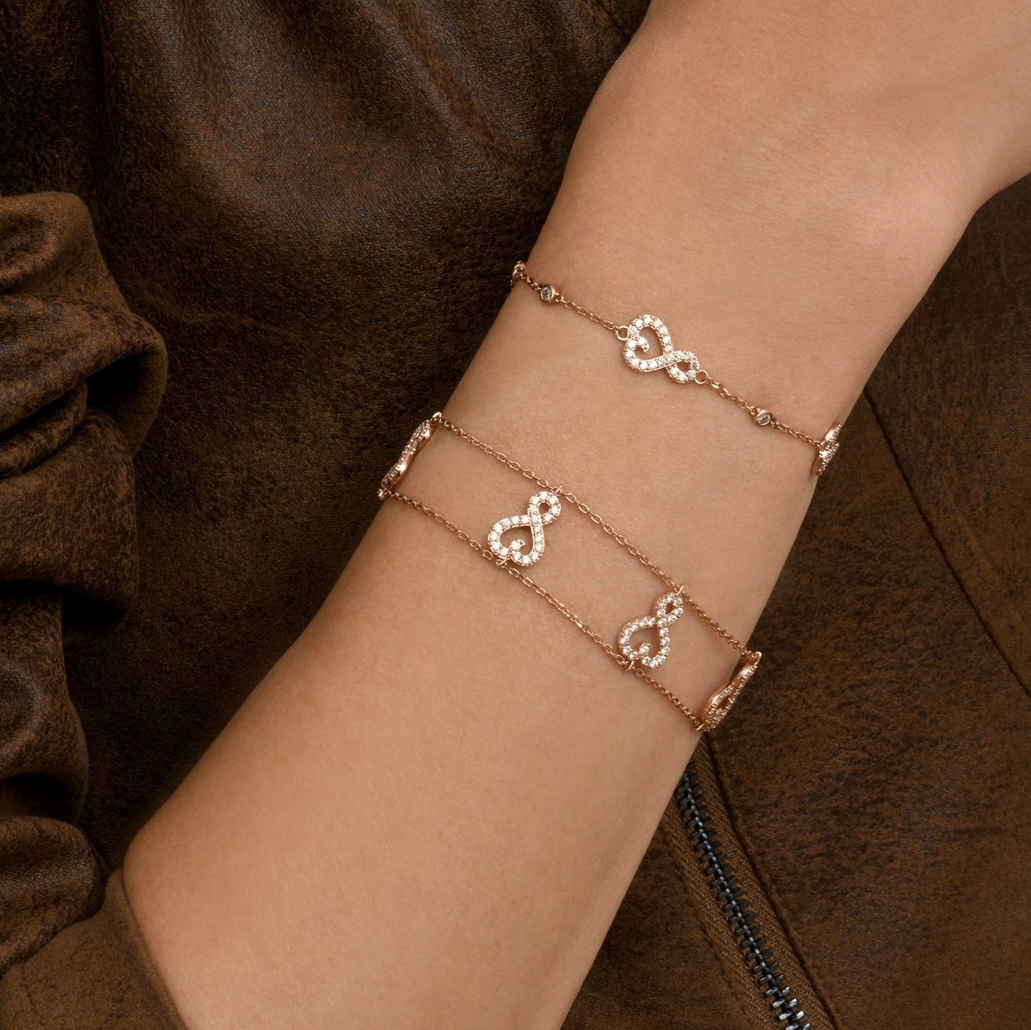 Bracelet Amour 3 coeurs sertis